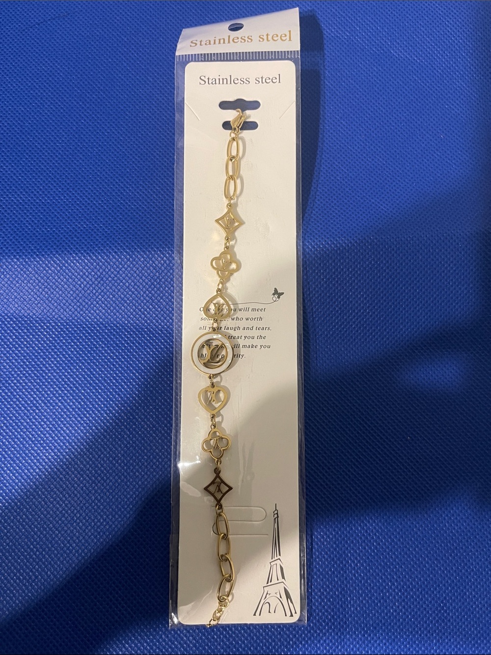 Source Unknown Gold-Tone Charm Key & Card Holder New WOT 8”
